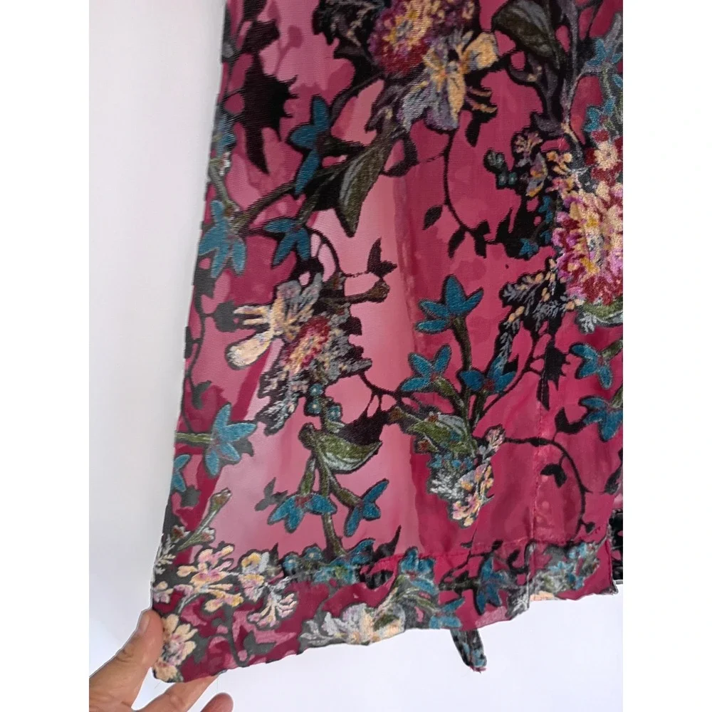 Arizona Jean Co Women Burnout Velvet Floral Open Front Kimono Burgundy Black M/L - Picture 3 of 8